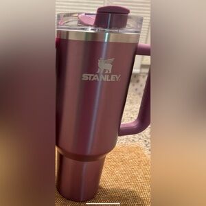 Stanley Primrose Glow Quencher 40oz.